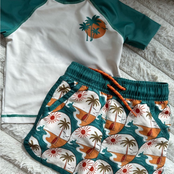 C&C California Green and White Kids Rashguard Set - Picture 5 of 6